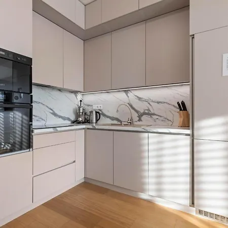 Liv Cashmere Nest W Balcony, Ac & Free Parking Apartman Pozsony